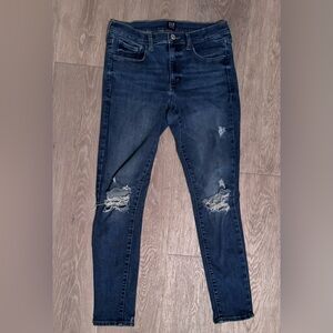 GAP Women’s Mid Rise Favorite Jegging Distressed Jeans Size 8/29